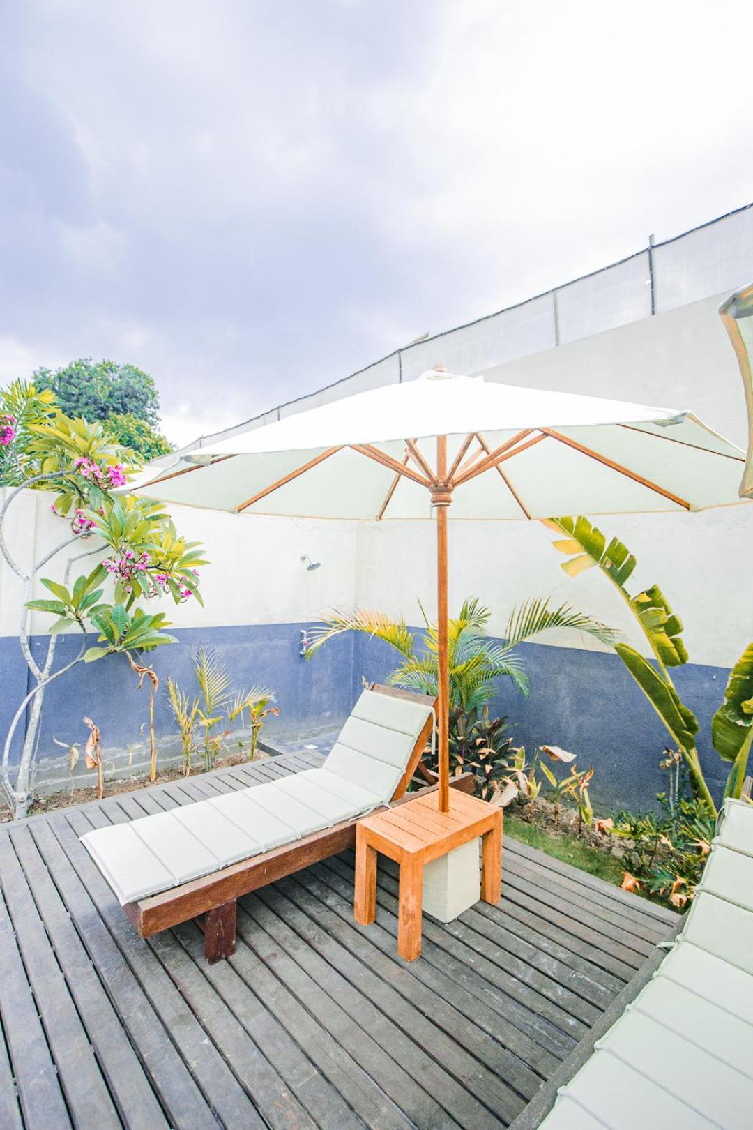Tanis Village - Luxury Villas Gili Air Exterior photo
