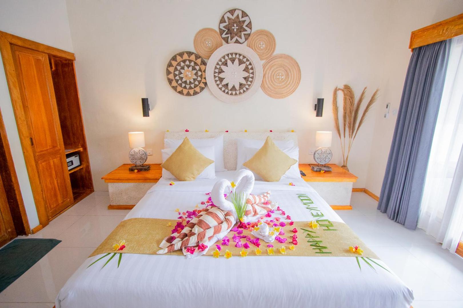 Tanis Village - Luxury Villas Gili Air Exterior photo