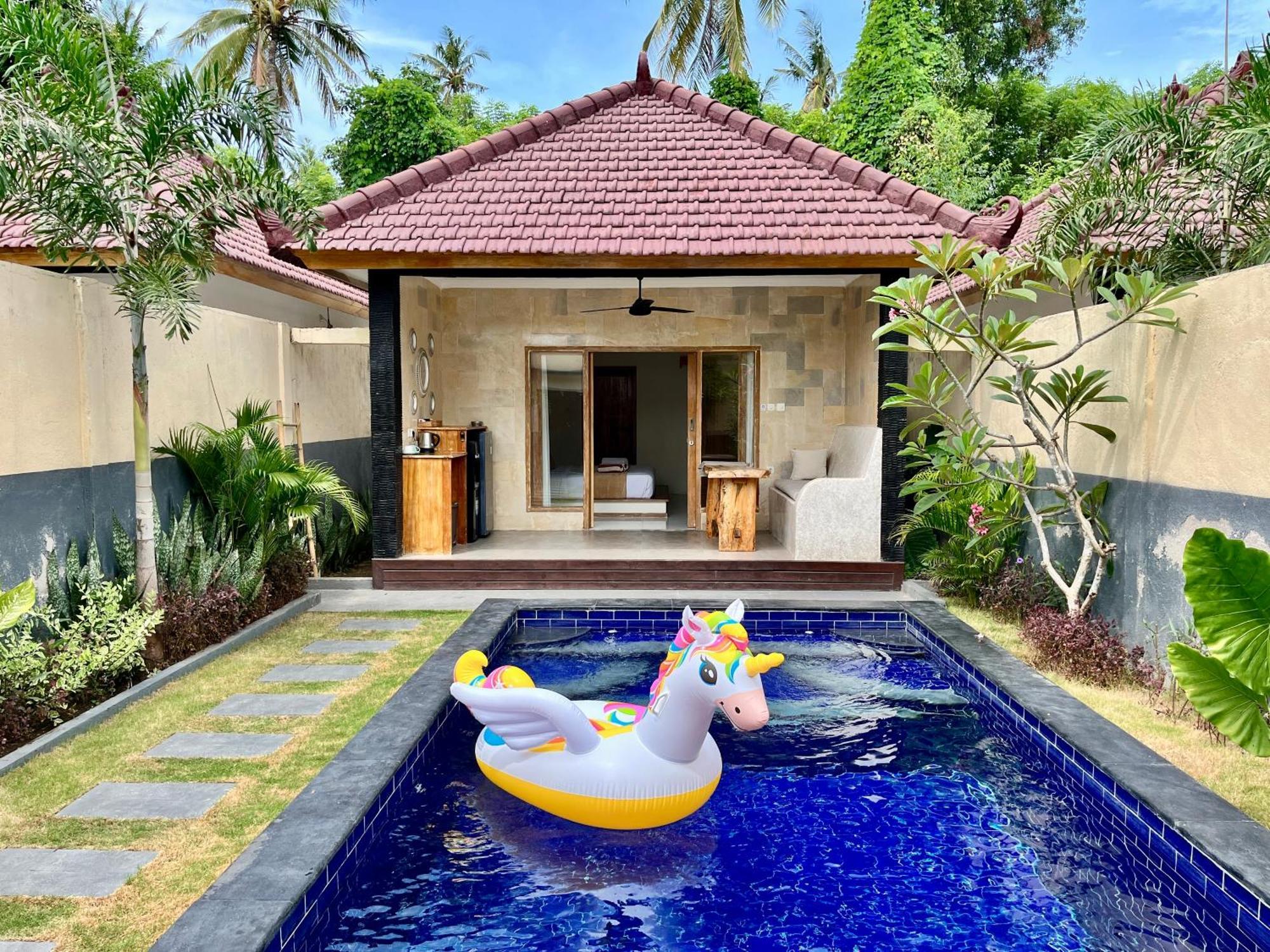 Tanis Village - Luxury Villas Gili Air Exterior photo
