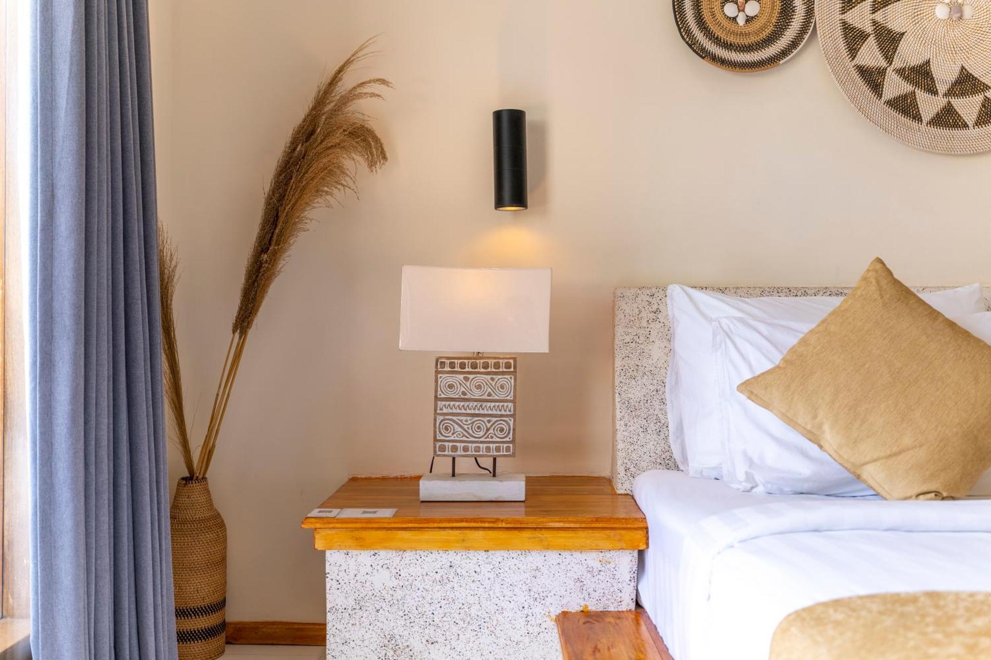 Tanis Village - Luxury Villas Gili Air Exterior photo